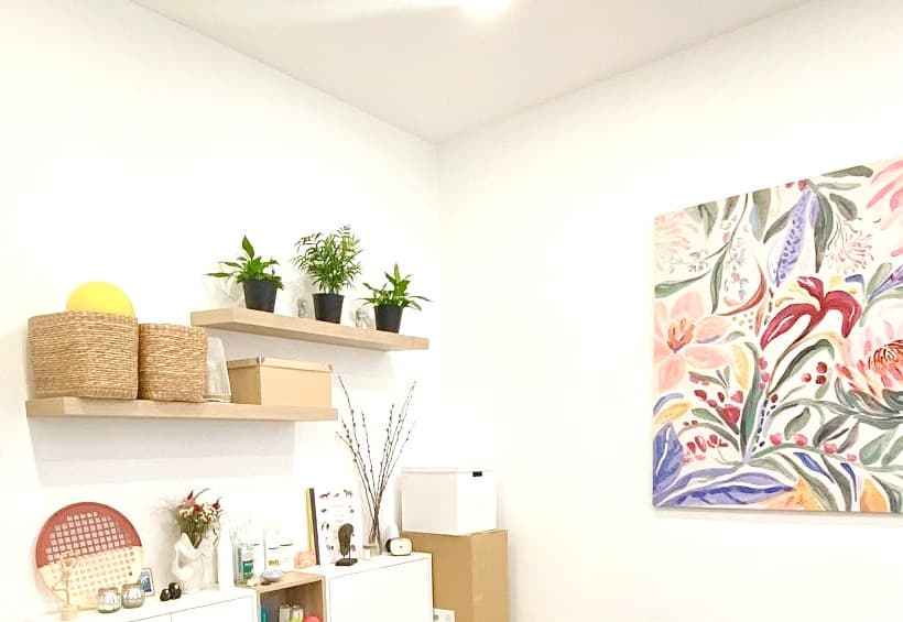 Le cabinet d'ostéopathie d'Adeline Coll, à Paris 10e près de la République